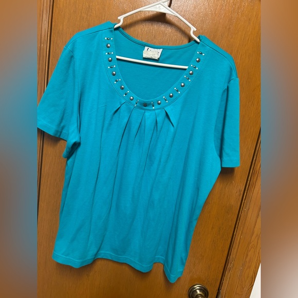 Blue short sleeve - Picture 1 of 3